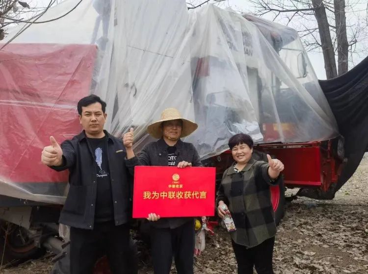 從新疆-5到新疆-9,獨愛中聯收獲小麥收割機! 410.jpg